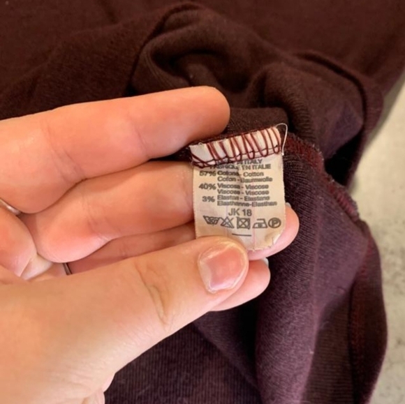 Brandy Melville Burgundy Jersey Knit Oversized Sweater, One Size (M/L) - Picture 4 of 9